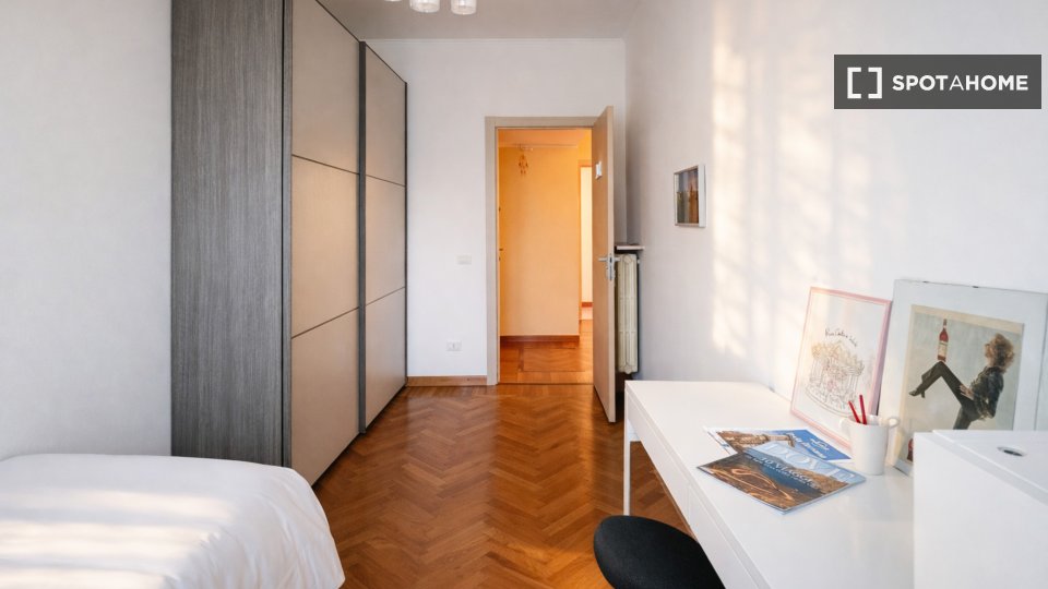 Apartment Milan, 2 beds, 65m² — photo 38
