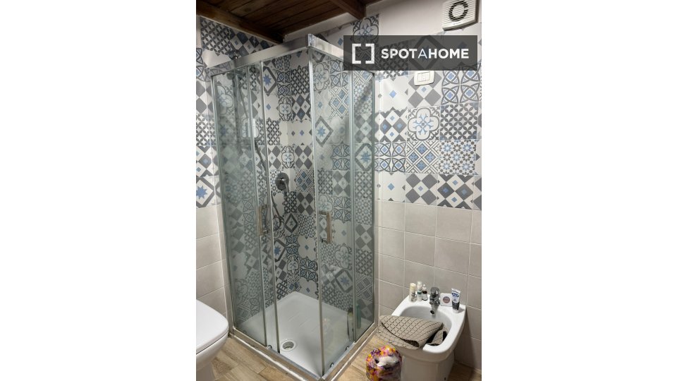 Double room Naples, 8 beds — photo 3