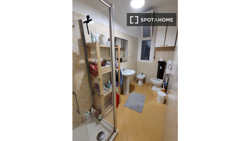 Double room Milan, 4 beds, 120m² — photo 1