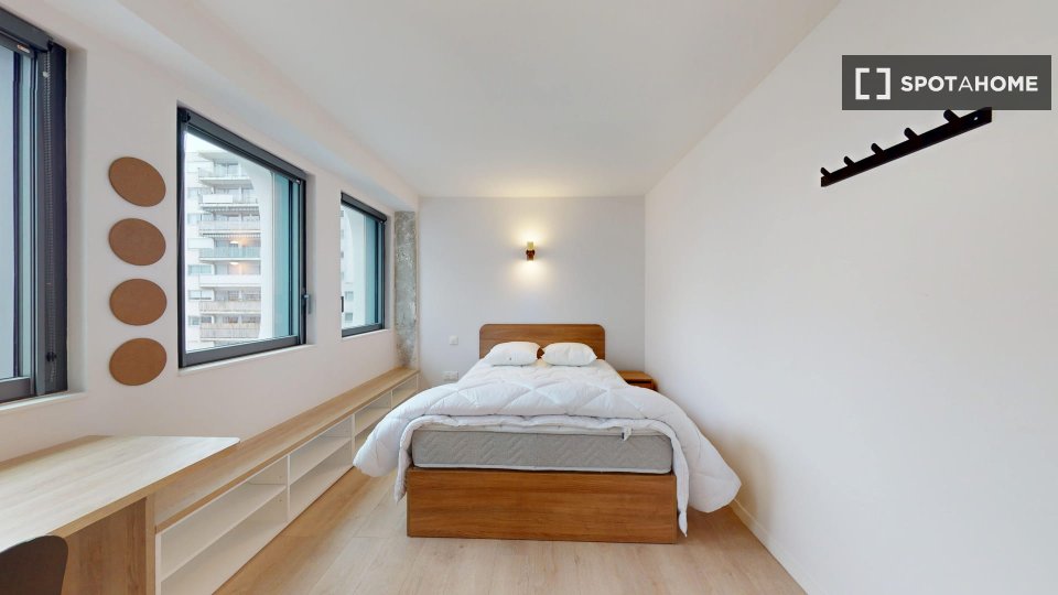 Double room Paris, 12 beds — photo 11