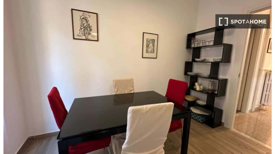 Apartment Rome, 1 bed, 77m² — photo 8