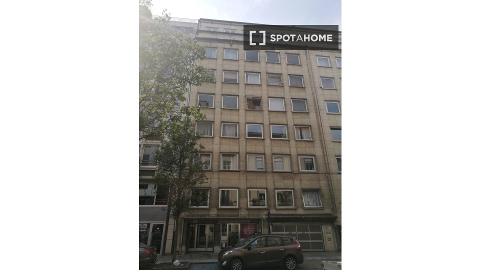 Apartment Brussels, 1 bed, 35m² — photo 3