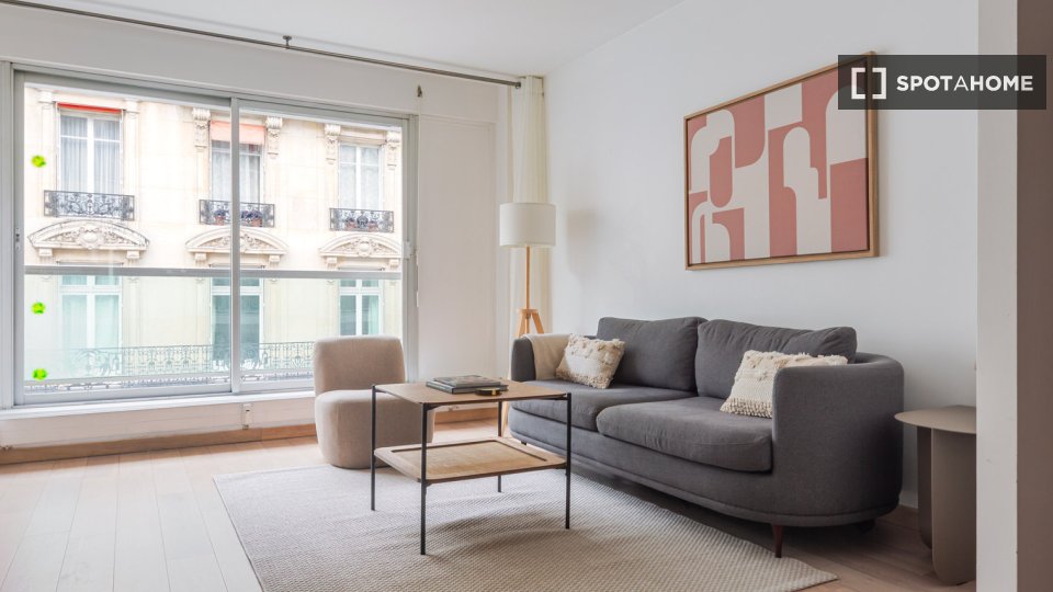 Apartment Paris, 2 beds, 61m² — photo 11