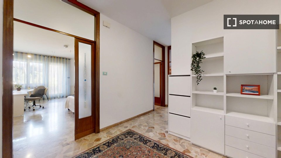 Double room Padua, 3 beds — photo 17