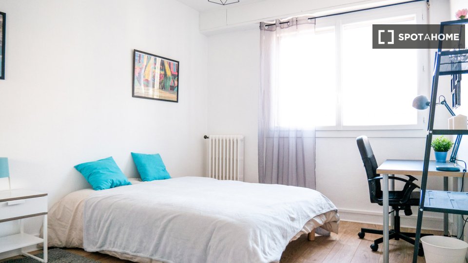 Double room Toulouse, 4 beds — photo 12