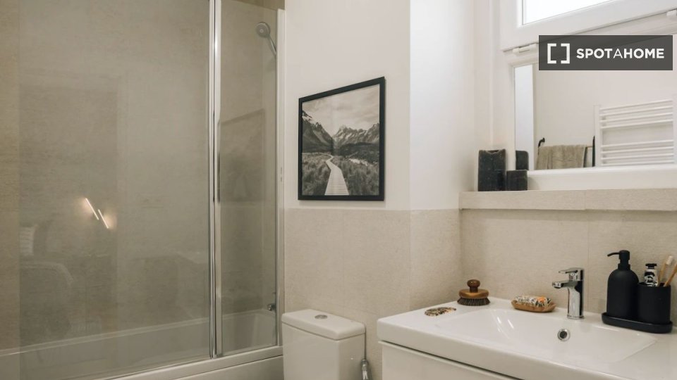 Apartment Lisbon, 2 beds — photo 1
