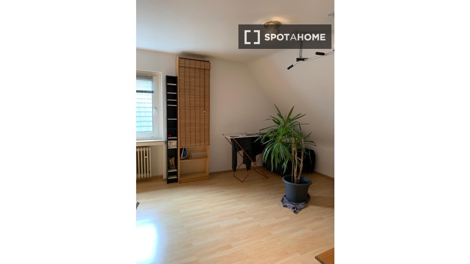Apartment Cologne, 2 beds, 65m² — photo 6