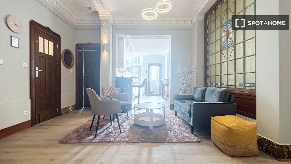 Double room Brussels, 5 beds, 165m² — photo 60