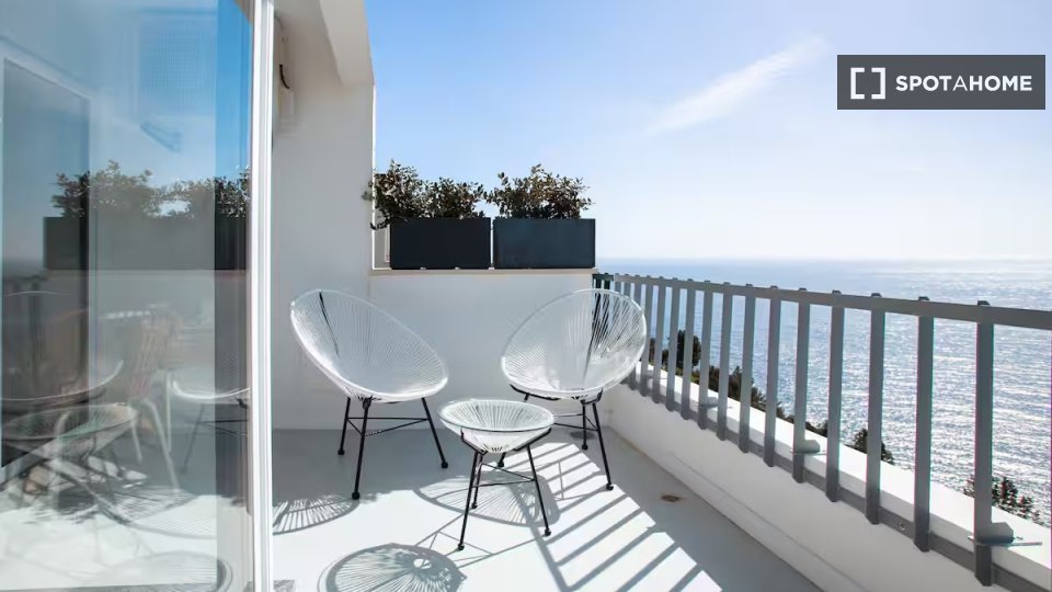 Apartment Lisbon, 1 bed — photo 2