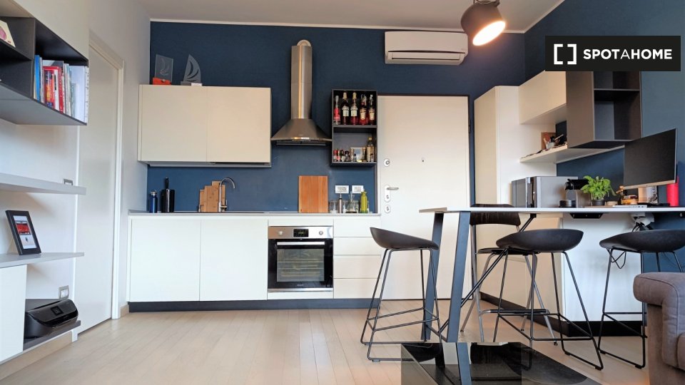 Apartment Milan, 1 bed — photo 2
