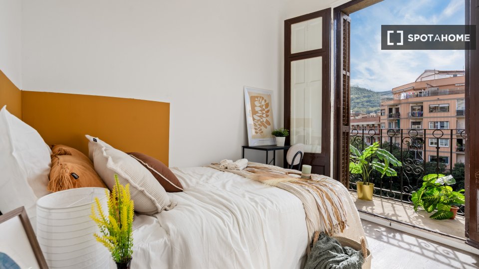 Double room Barcelona, 5 beds, 100m² — photo 43