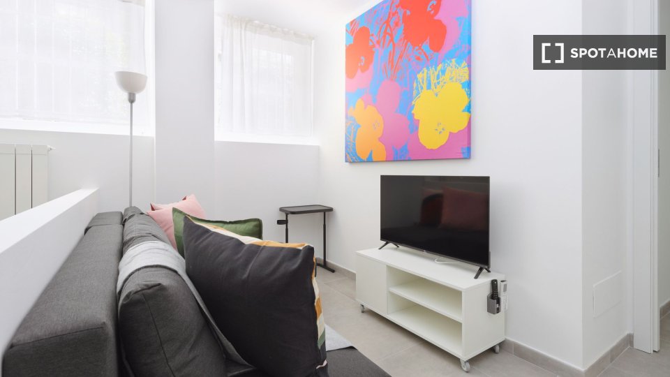 Apartment Milan, 1 bed, 60m² — photo 9