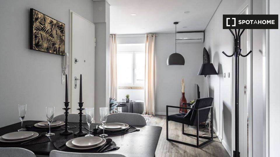 Apartment Lisbon, 2 beds — photo 2