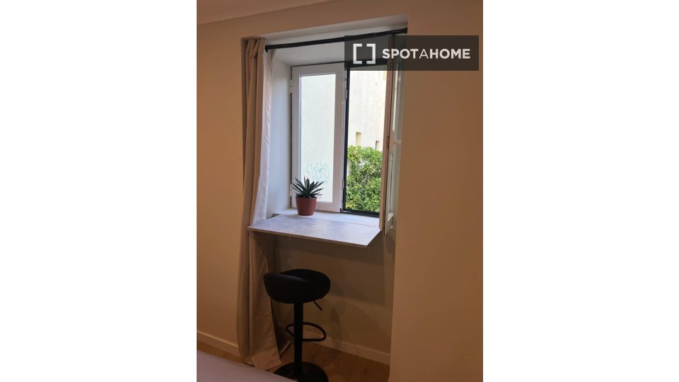 Apartment mono Lisbon — photo 15
