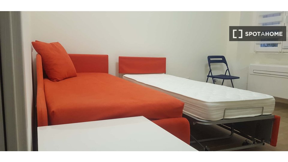 Apartment mono Milan, 25m² — photo 4