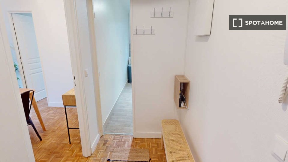 Double room Paris, 4 beds, 80m² — photo 11