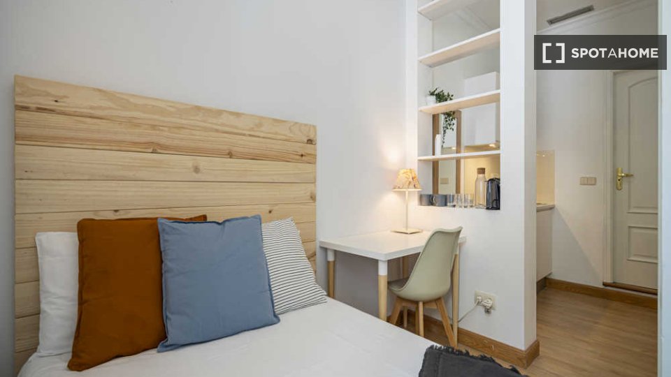 Camera doppia Madrid, 41 camere — foto 67