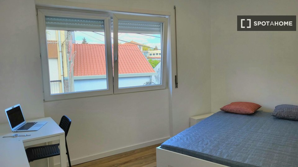 Double room Porto, 4 beds — photo 12