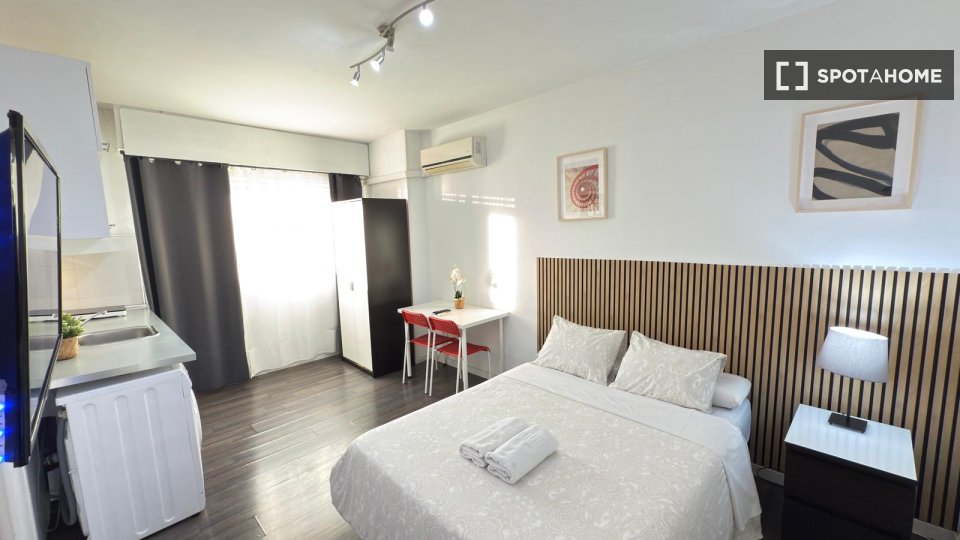 Apartment mono Madrid, 25m² — photo 17