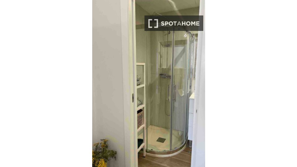 Apartment mono Madrid, 45m² — photo 1