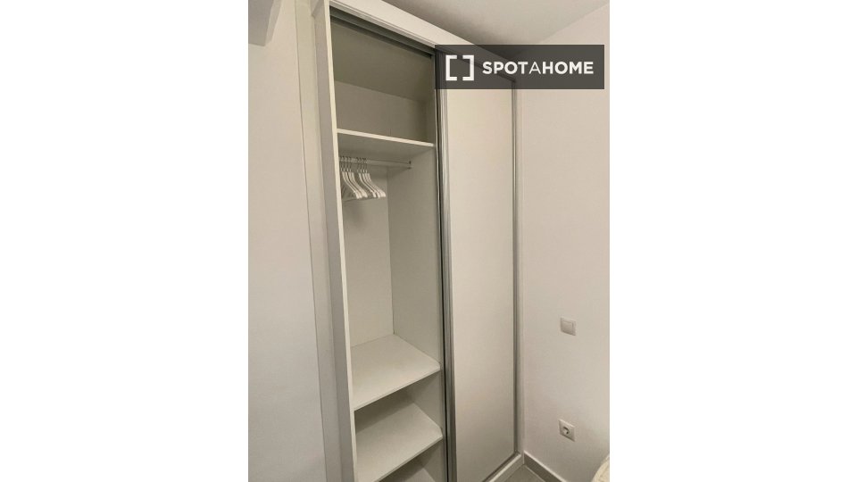 Apartment Madrid, 2 beds — photo 17
