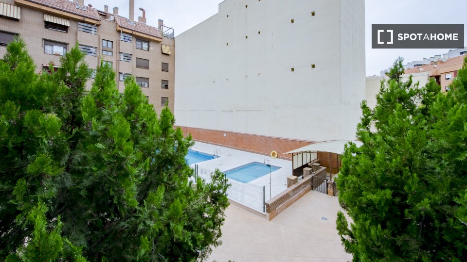 Camera doppia Madrid, 5 camere — foto 5