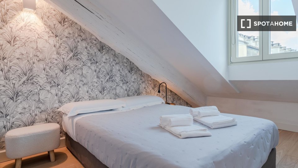 Appartamento con 1 camera da letto in affitto a Centro, Torino - a Torino