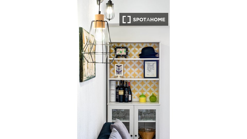 Apartment Lisbon, 1 bed — photo 11