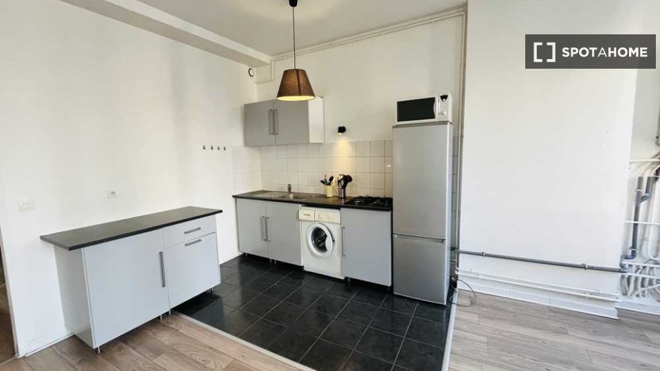 Camera doppia Lione, 3 camere, 90m² — foto 7