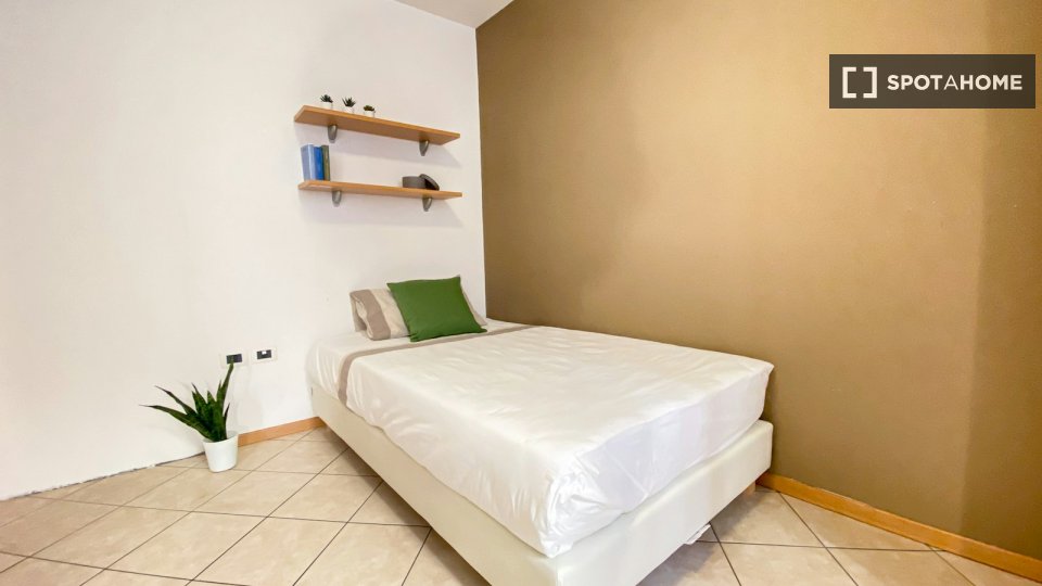 Double room Trento, 2 beds — photo 2