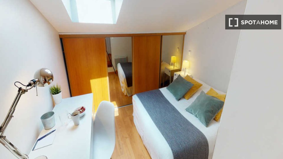Double room Toulouse, 5 beds, 90m² — photo 7