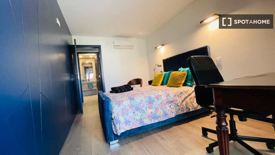 Double room Porto, 4 beds — photo 25