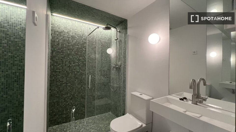 Apartment mono Madrid, 19m² — photo 3