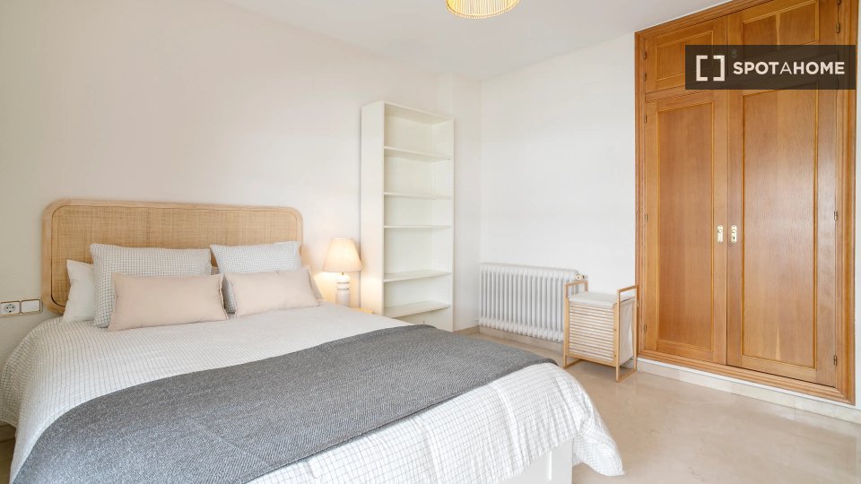 Double room Alicante, 6 beds — photo 18
