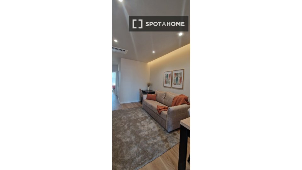 Apartment mono Lisbon, 54m² — photo 5