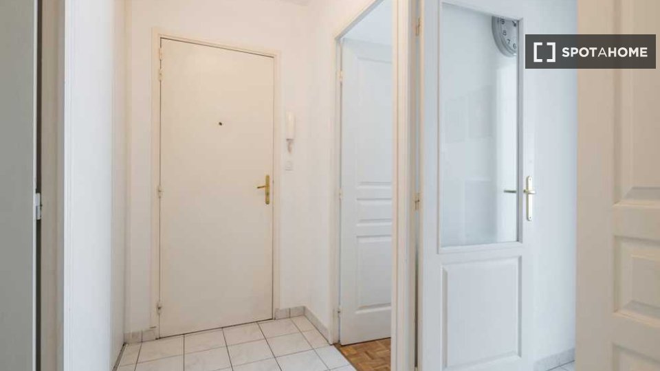 Double room Lyon, 3 beds, 80m² — photo 5