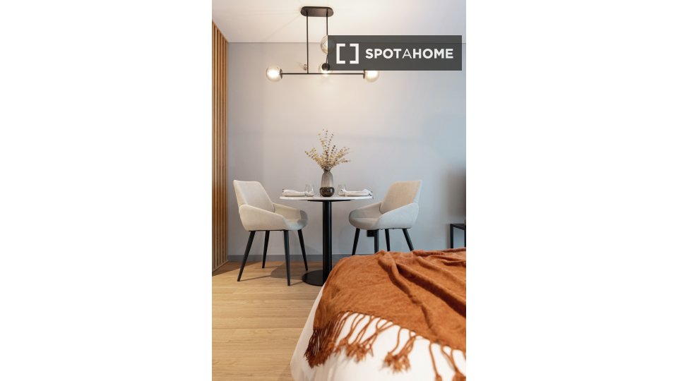 Apartment mono Porto, 25m² — photo 11