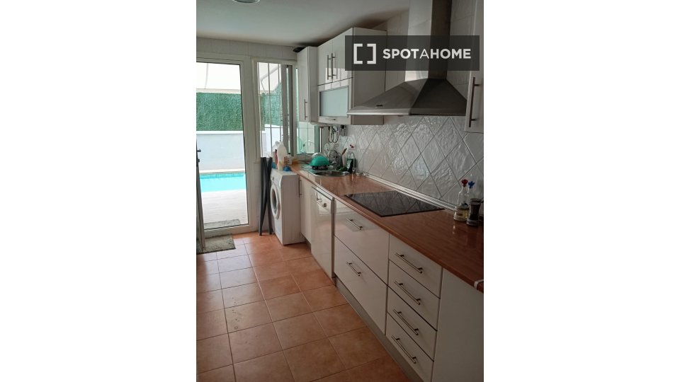 Apartment Murcia, 3 beds, 80m² — photo 16
