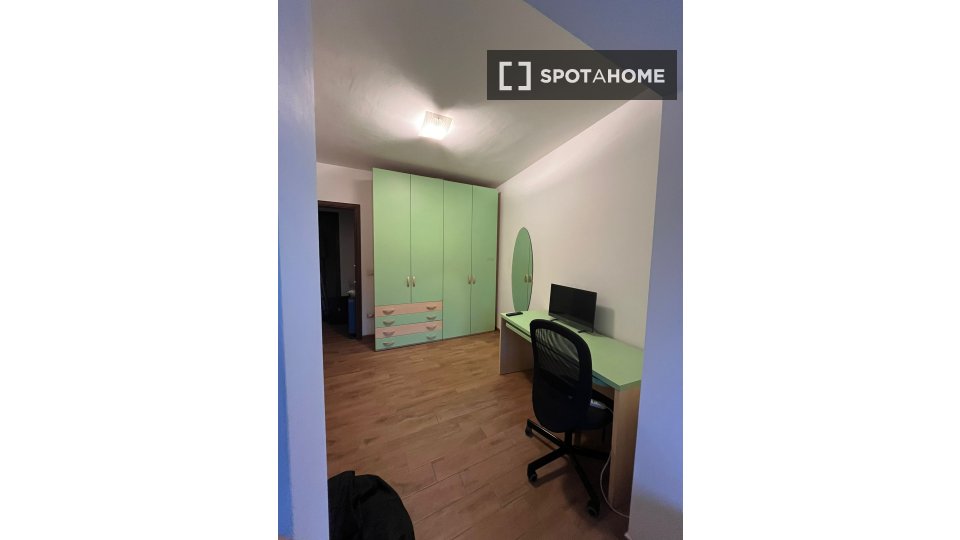 Double room Rome, 3 beds, 120m² — photo 3