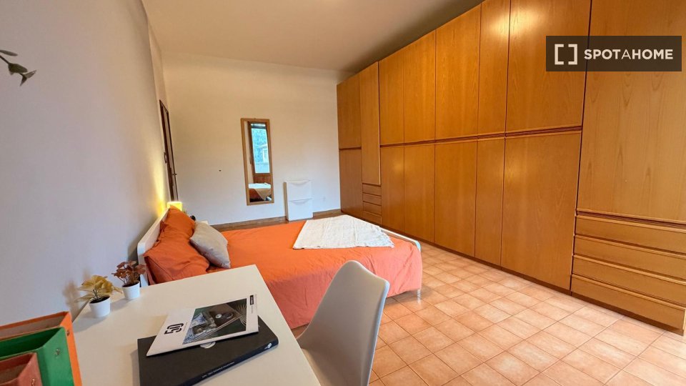 Double room Bologna, 4 beds — photo 25