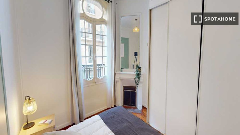 Double room Paris, 4 beds, 120m² — photo 22