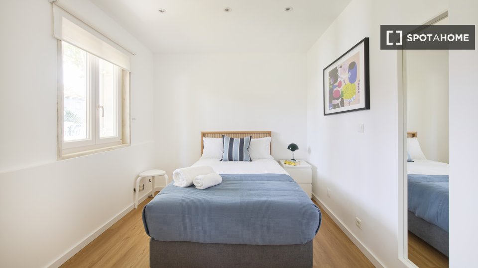 Double room Lisbon, 6 beds, 150m² — photo 6