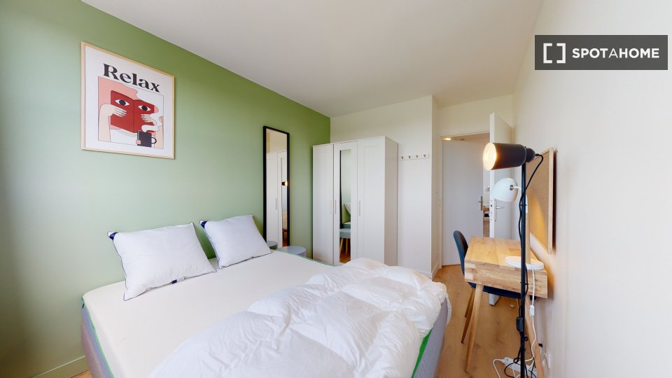 Double room Paris, 15 beds — photo 9