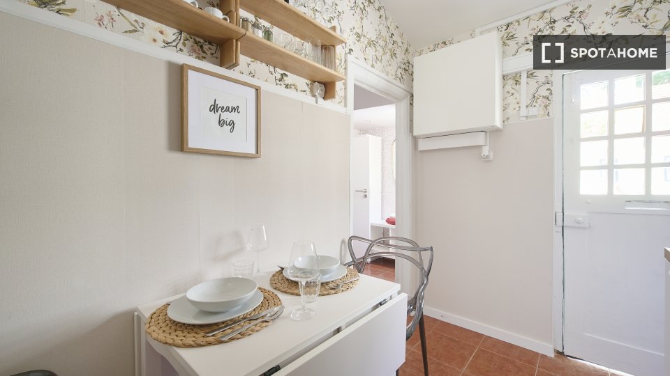 Apartment mono Lisbon — photo 3