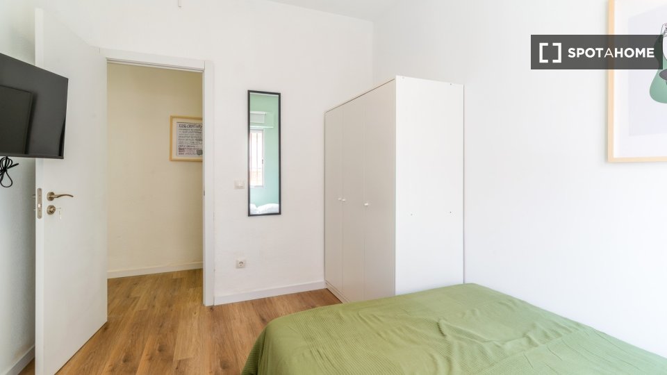 Habitación en piso de 7 habitaciones en alquiler en Getafe, Madrid