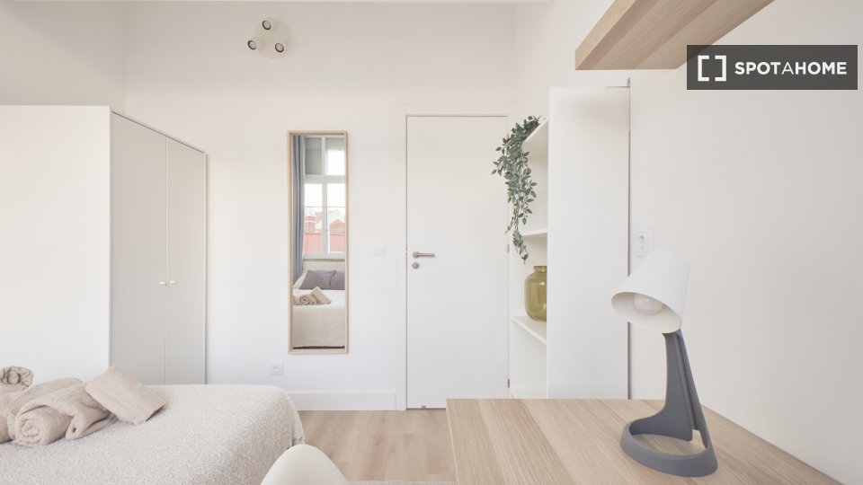 Double room Lisbon, 10 beds — photo 2