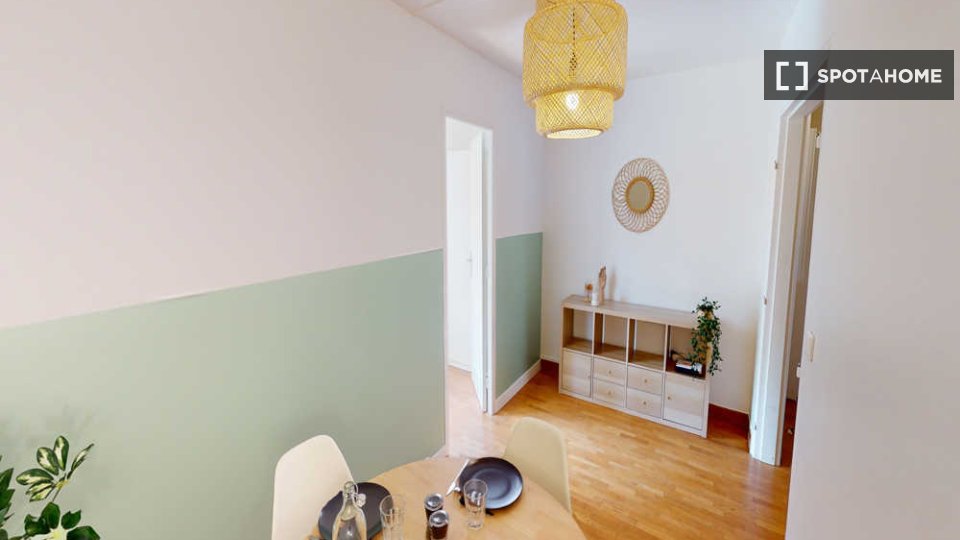 Double room Paris, 4 beds, 90m² — photo 9