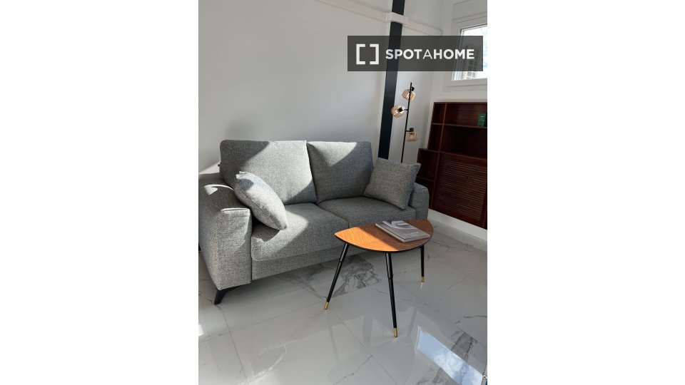 Apartment Madrid, 2 beds, 50m² — photo 3