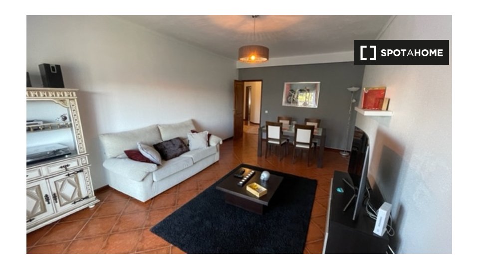 Apartment Lisbon, 2 beds — photo 16