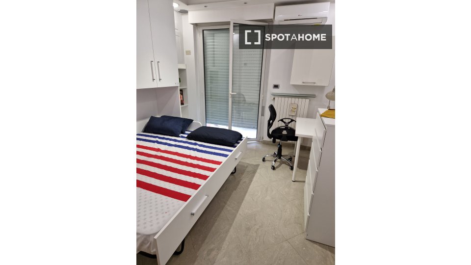 Chambre double Turin, 5 chambres, 136m² — photo 12